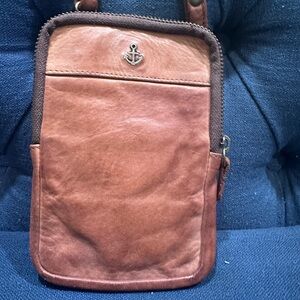 Small crossbody